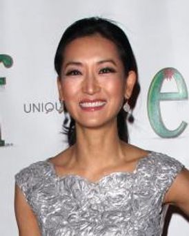 Madeline Carroll Headshot