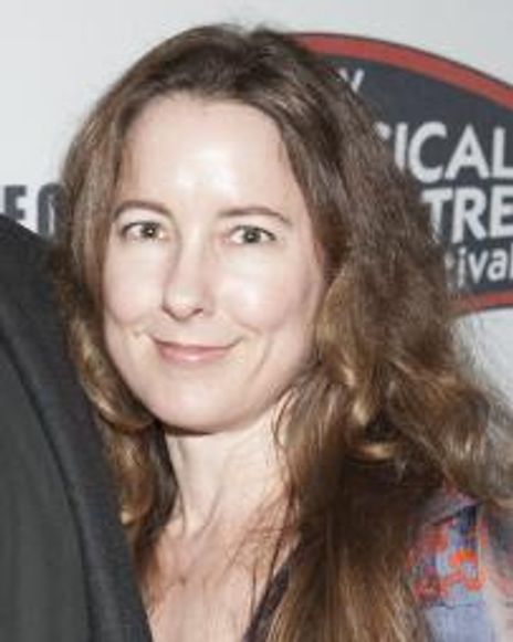 Nicole Kastrinos Headshot