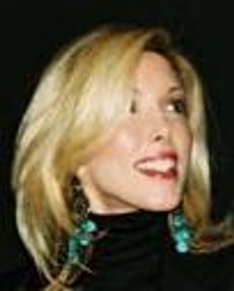 Kim Campbell Headshot