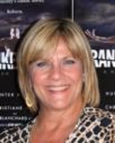 Kim Zimmer Headshot