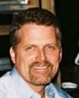 Robert Newman Headshot