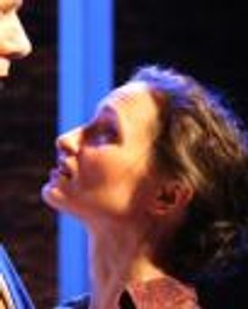 Kathleen Wallace Headshot