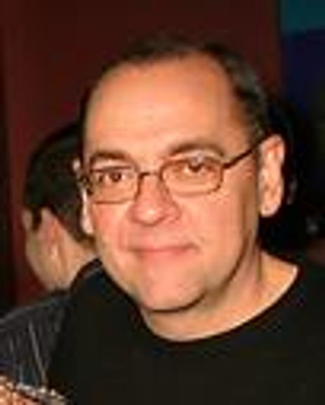 Tom Evered Headshot