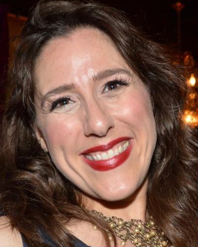 Farah Alvin Headshot