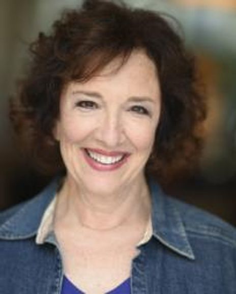 Nancy Evans Headshot