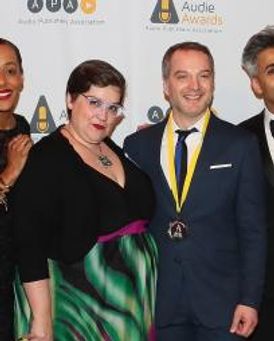 Suzanne Freeman Headshot