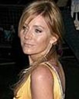 Michelle Collins Headshot