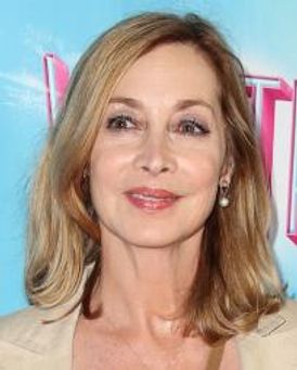 Sharon Lawrence Headshot