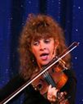 DeAnn Whalen Headshot