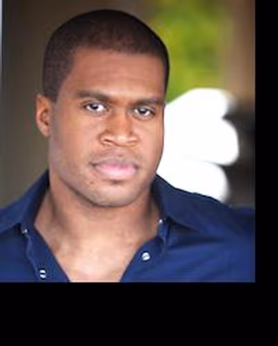 Derrick Williams Headshot