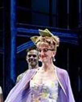 Paula Leggett (i) Headshot