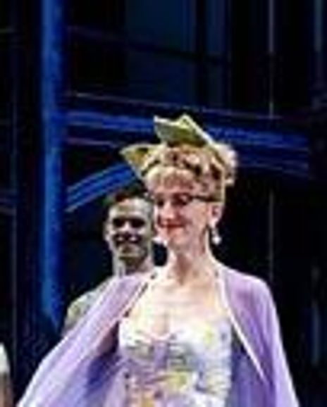 Paula Leggett (i) Headshot