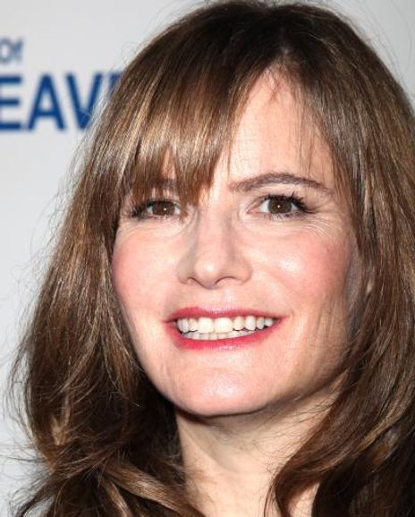 Jennifer Jason Leigh Headshot