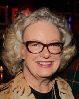 Ruth Hastings Headshot