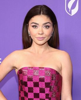 Sarah Hyland Headshot
