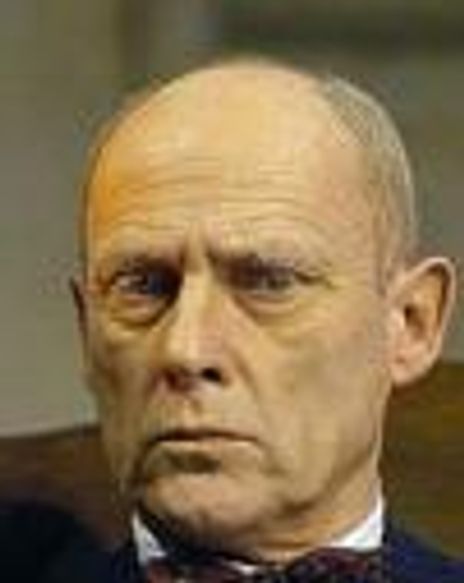 Patrick Malahide Headshot