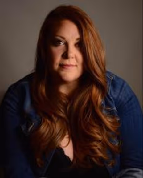 Amy Johnson Headshot