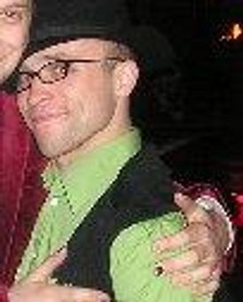 Charlie Neshyba-Hodges Headshot