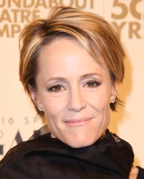 Mary Stuart Masterson Headshot