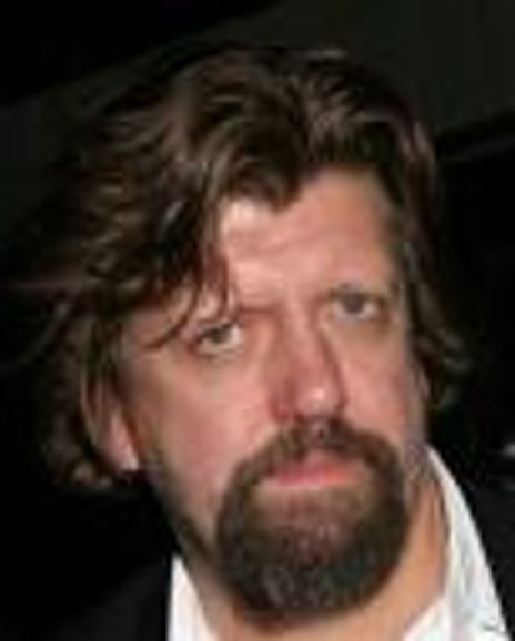 Oscar Eustis Headshot