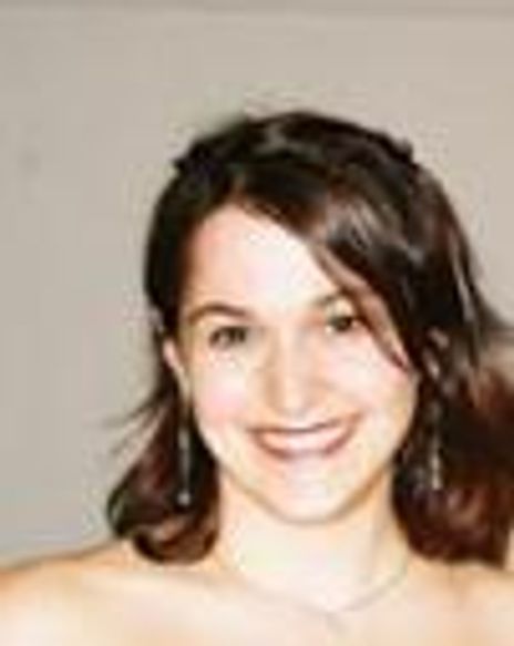 Suzanne Fiore Headshot