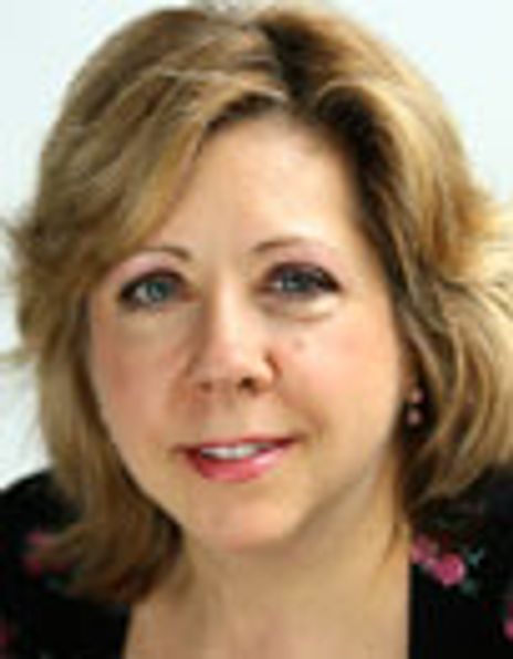 Victoria Lang Headshot