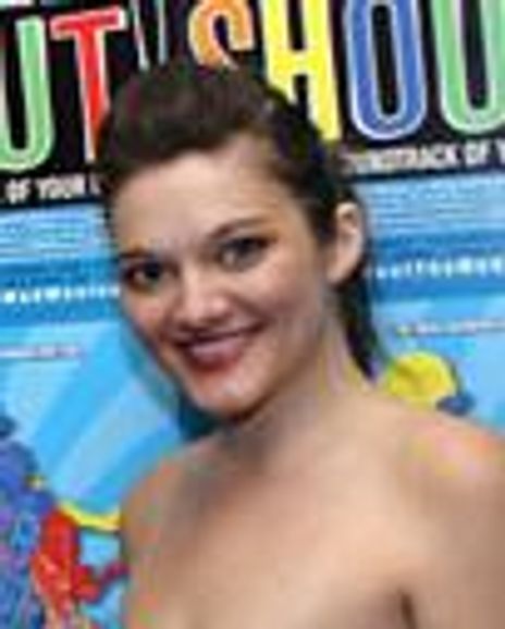 Erin Crosby Headshot