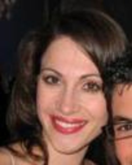 Suzanne Hylenski Headshot