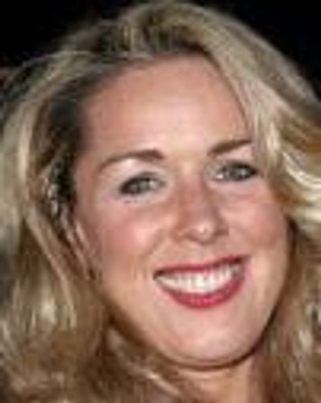 Claire Sweeney Headshot