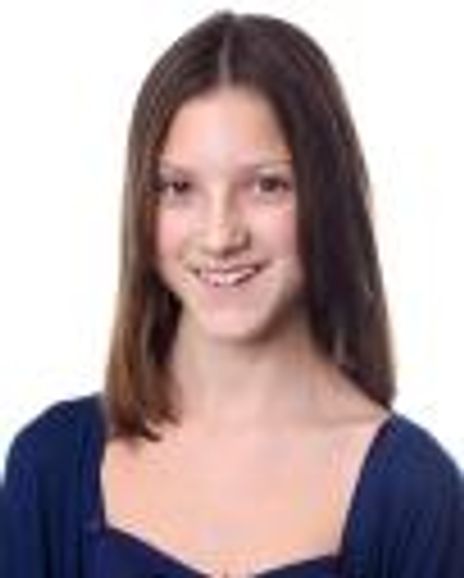 Emily Miles Headshot