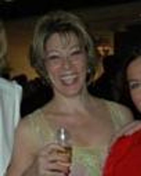 Sarah Valente Headshot