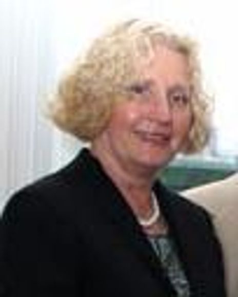Sharon Huber Headshot