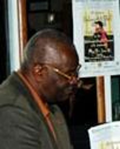 Voza Rivers Headshot