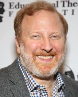 Hunter Bell Headshot