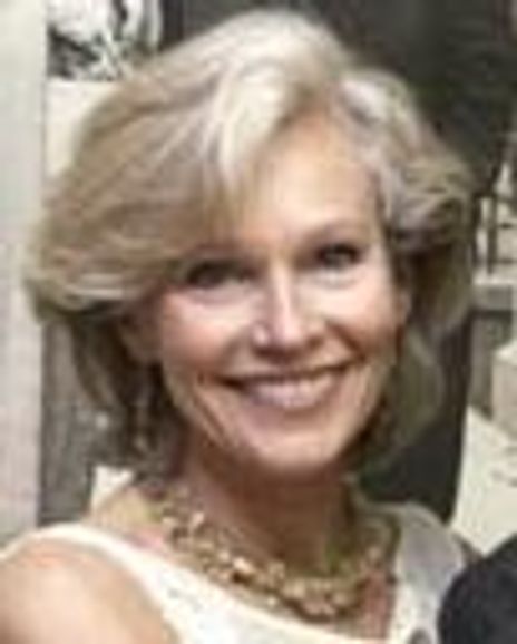 Brenda Siemer Headshot