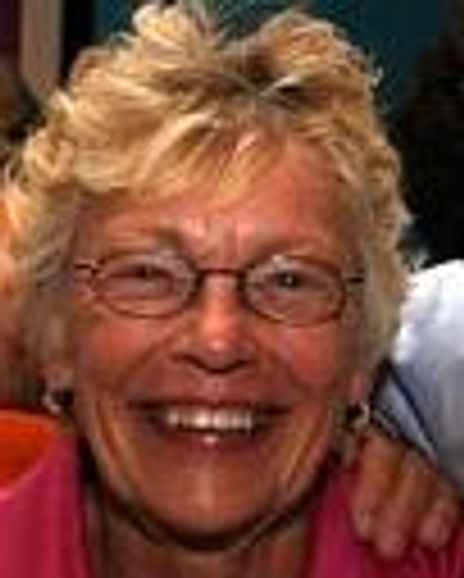Dolly Rogers Headshot