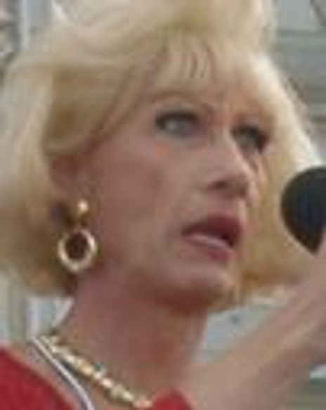 Donna Sachet Headshot