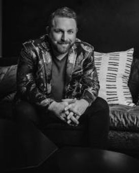 Johnny Reid Headshot