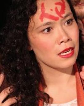 Elizabeth Roberts Headshot