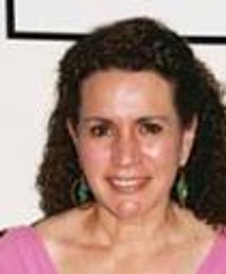Susie Essman Headshot