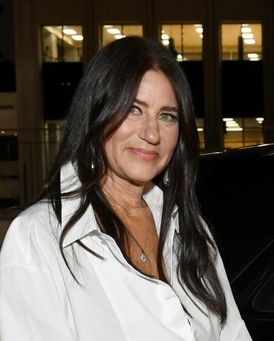 Katherine Ross Headshot