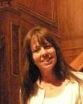 Mackenzie Phillips Headshot