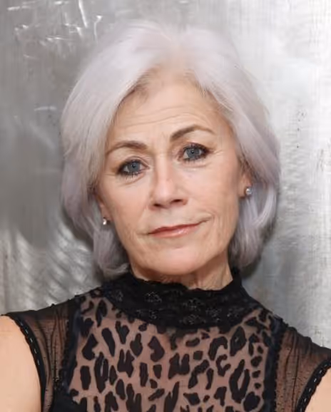 Louise Pitre Headshot