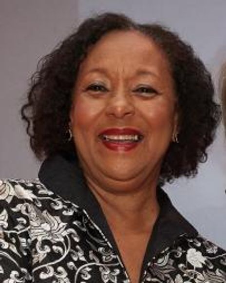 Ruth Simmons Headshot