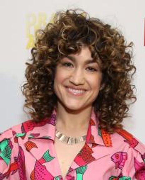 Sarah Stiles Headshot