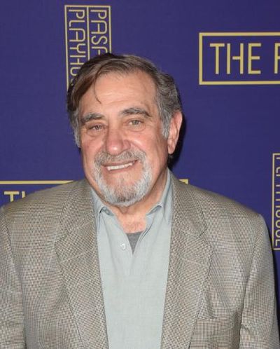 Dan Lauria Headshot