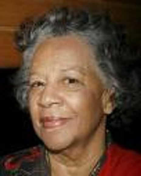 Billie Allen Headshot