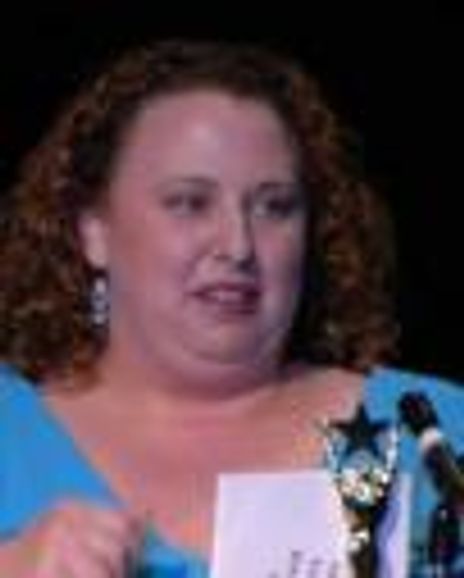 Alisa Schiff Headshot