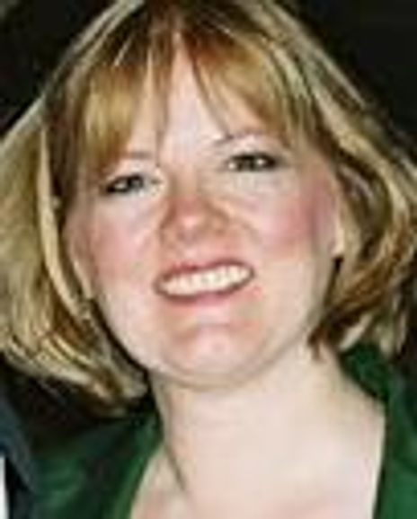 Connie Pachl Headshot