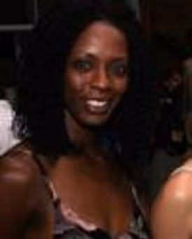 Amy Heggins Headshot